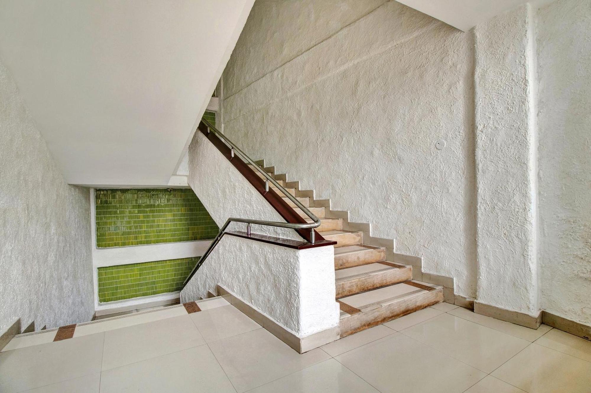 Hotel O Aec Residency 마라리쿨람 외부 사진